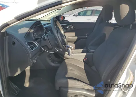 2015 Chrysler 200 Limited z USA, uszkodzony, nr VIN 1C3CCCAB0FN743098